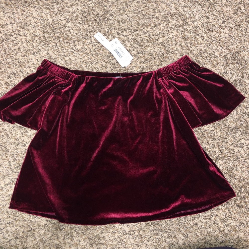 AQUA BLOOMINGDALES Velvet Off Shoulder Crop Top